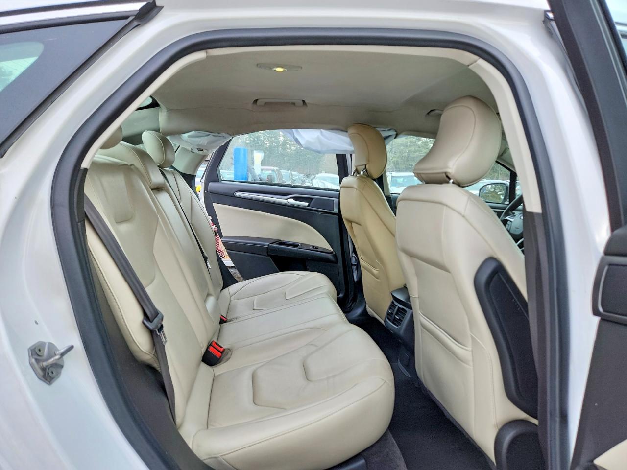 2015 FORD FUSION TITANIUM photo 10