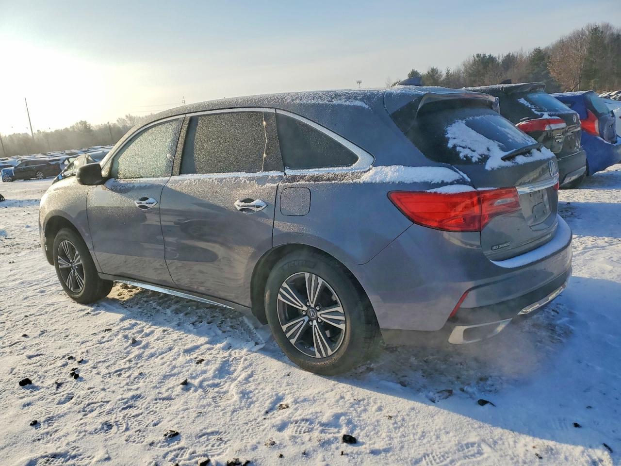 2017 ACURA MDX photo 2