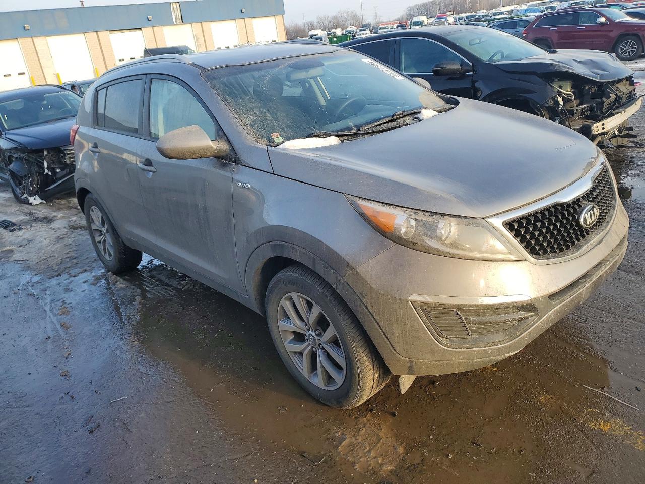 2016 KIA SPORTAGE LX photo 4