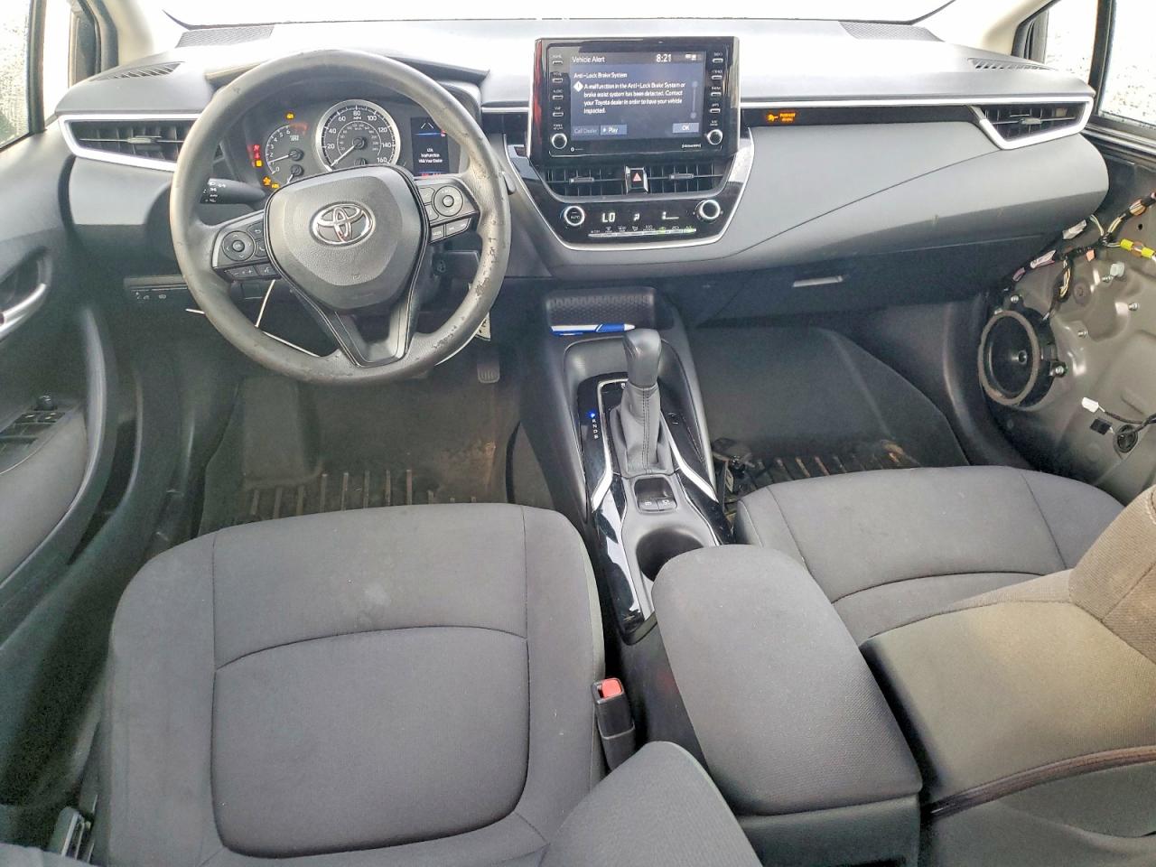 2021 TOYOTA COROLLA LE photo 8