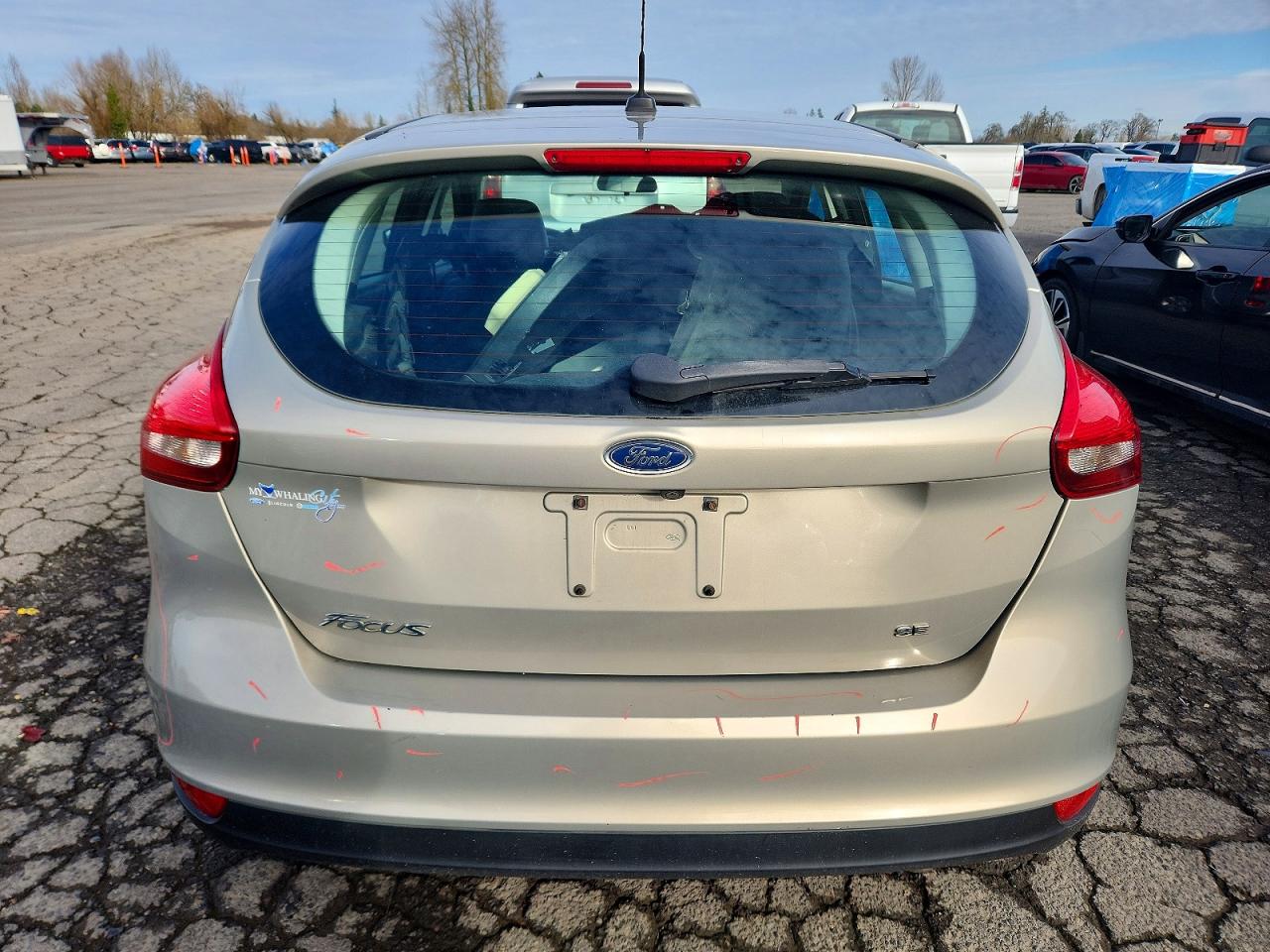 2015 FORD FOCUS SE photo 6