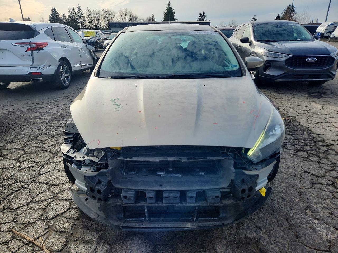 2015 FORD FOCUS SE photo 5