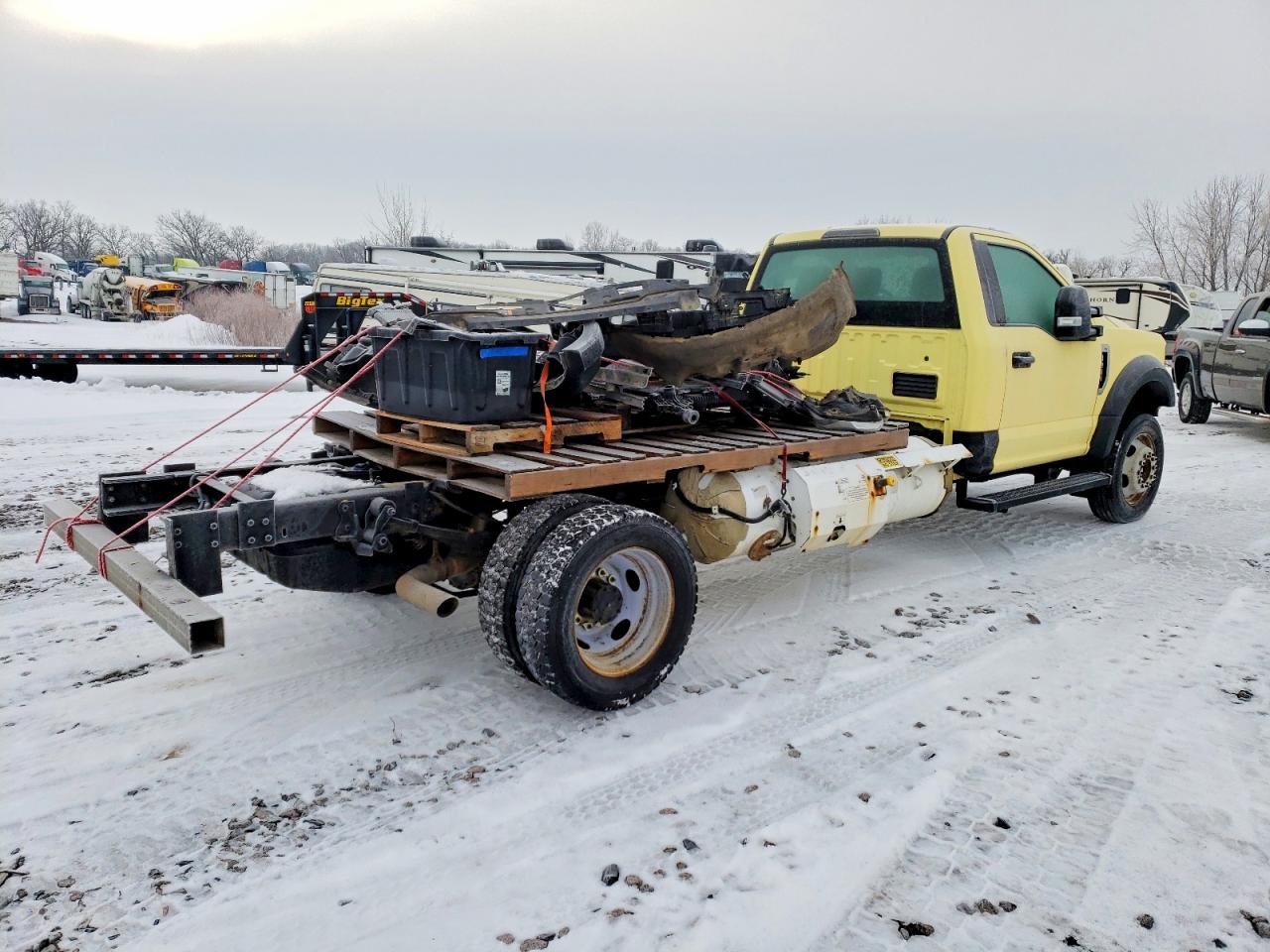 2019 FORD F550 SUPER DUTY TRUCK CAB AND CHASSIS photo 3