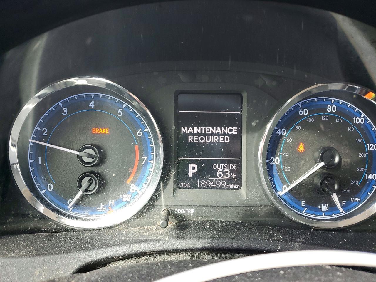 2017 TOYOTA COROLLA LE photo 9