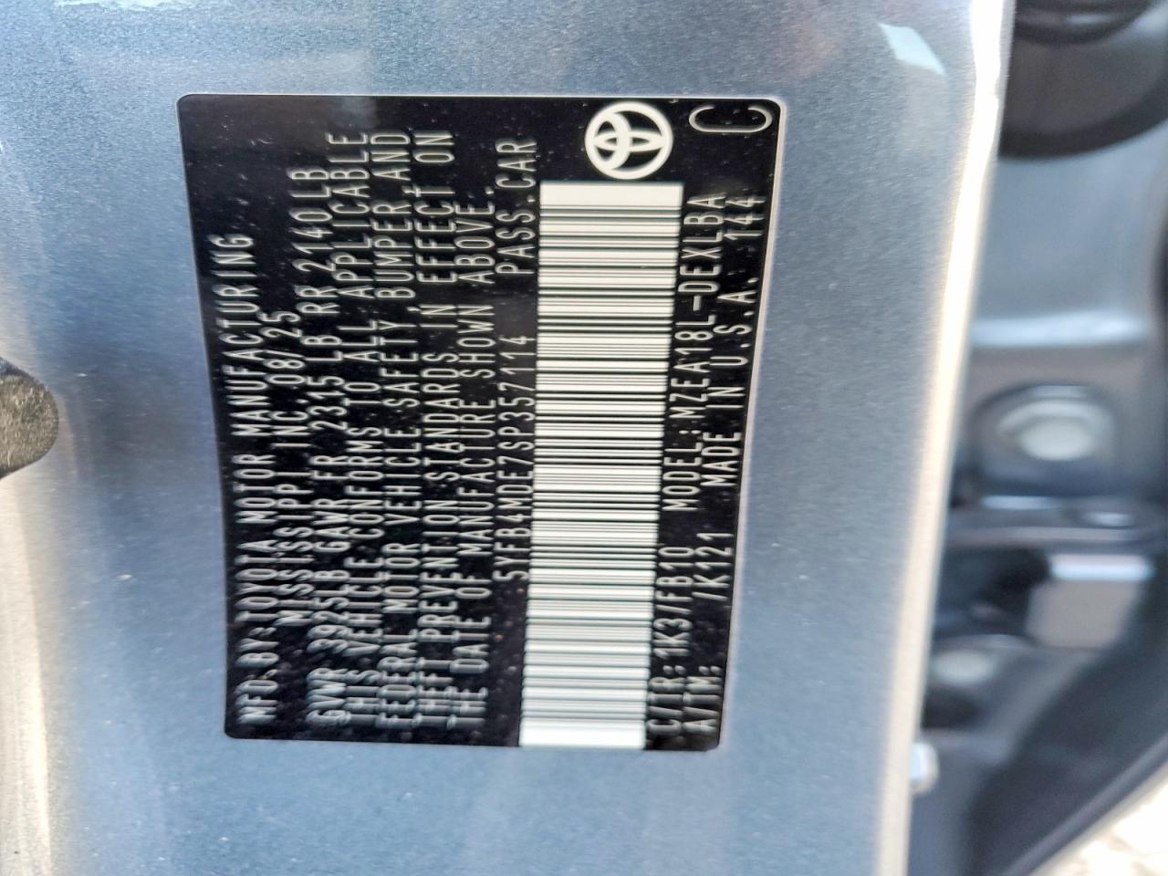 2025 TOYOTA COROLLA LE photo 12