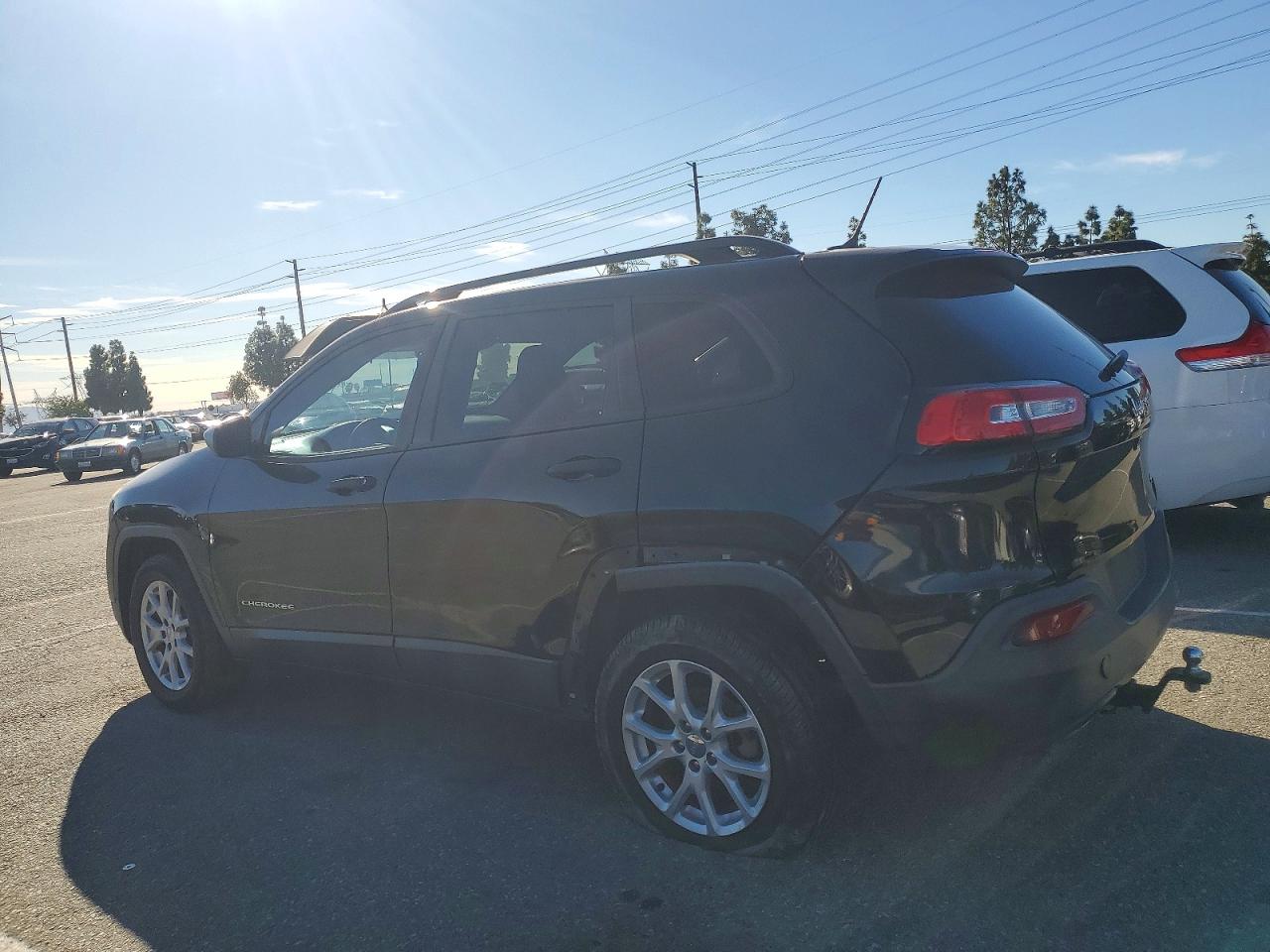 2016 JEEP CHEROKEE SPORT photo 2
