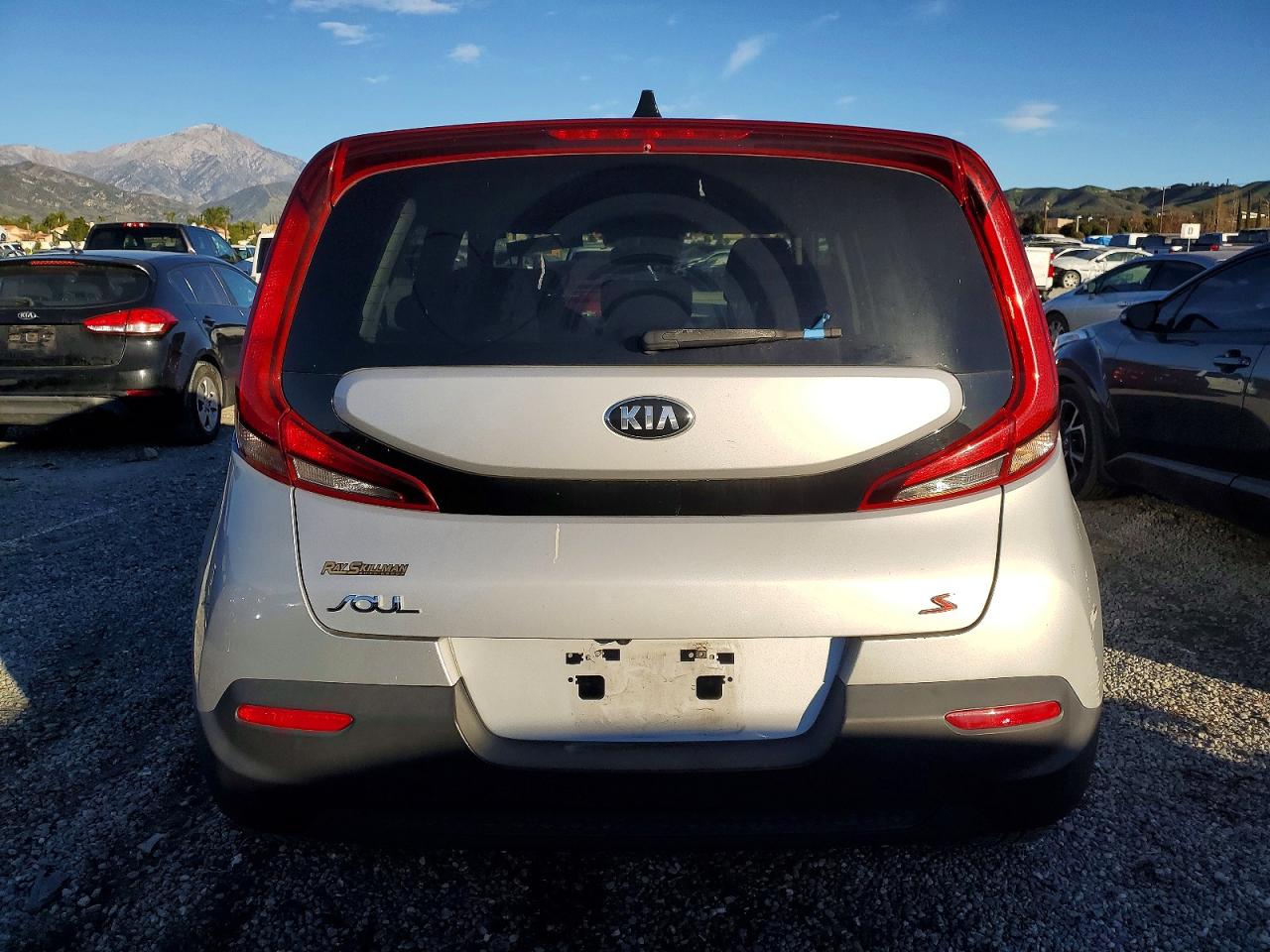 2020 KIA SOUL LX photo 16