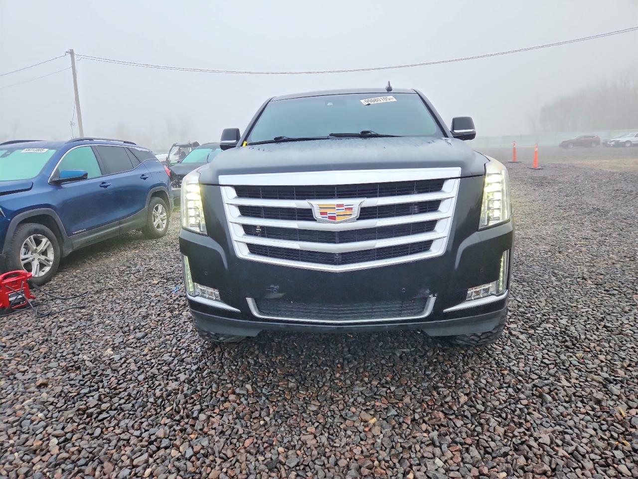 2016 CADILLAC ESCALADE ESV LUXURY photo 5