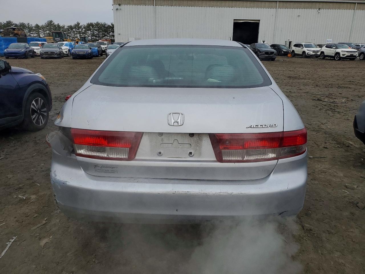 2003 HONDA ACCORD LX photo 6