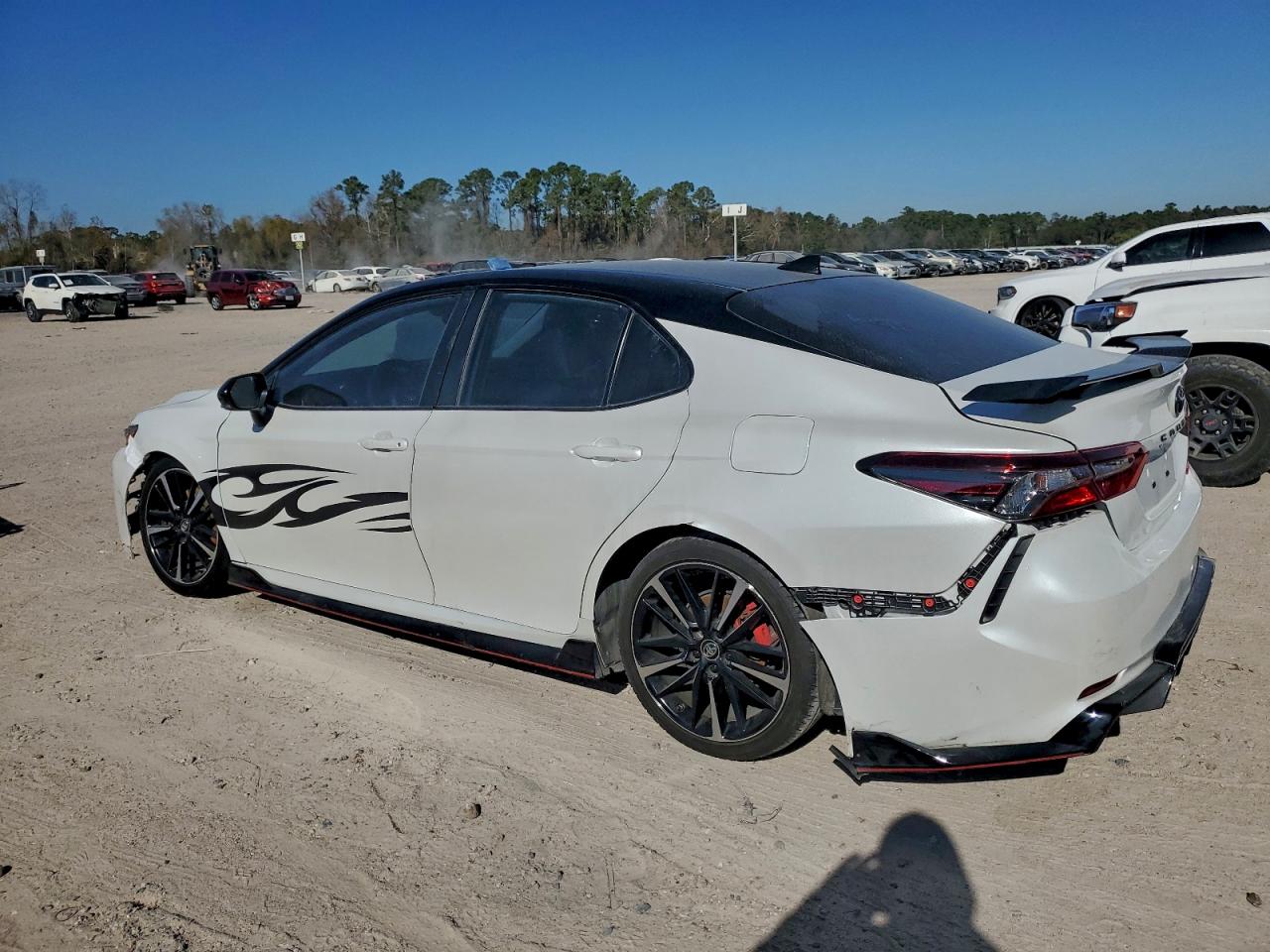 2023 TOYOTA CAMRY TRD photo 2
