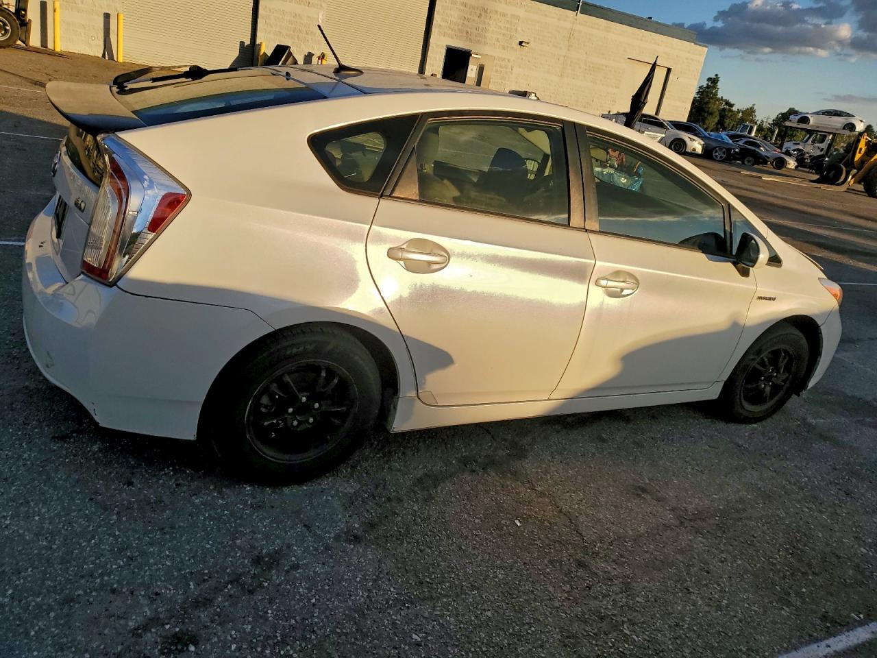 2012 TOYOTA PRIUS photo 3