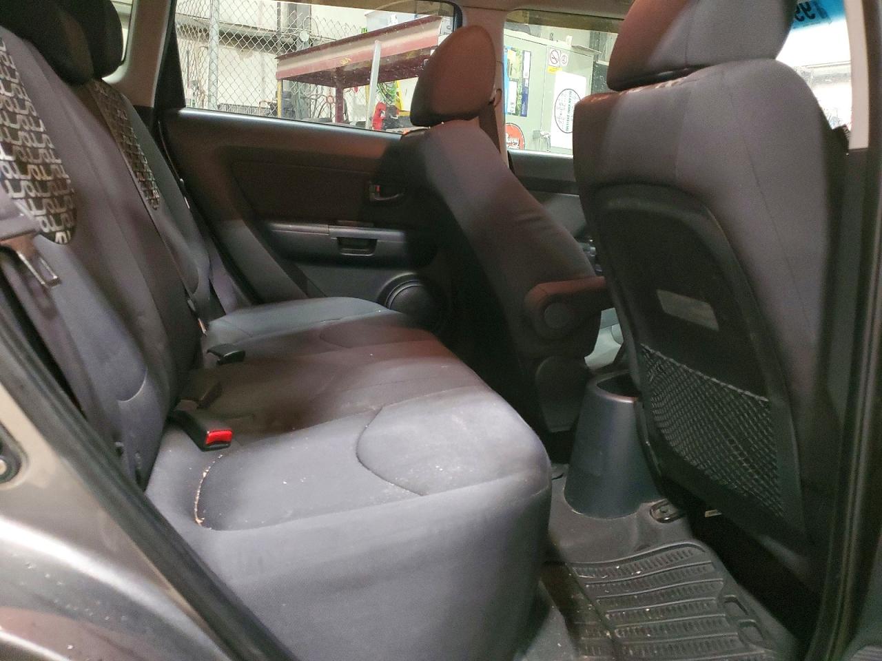 2011 KIA SOUL + photo 10