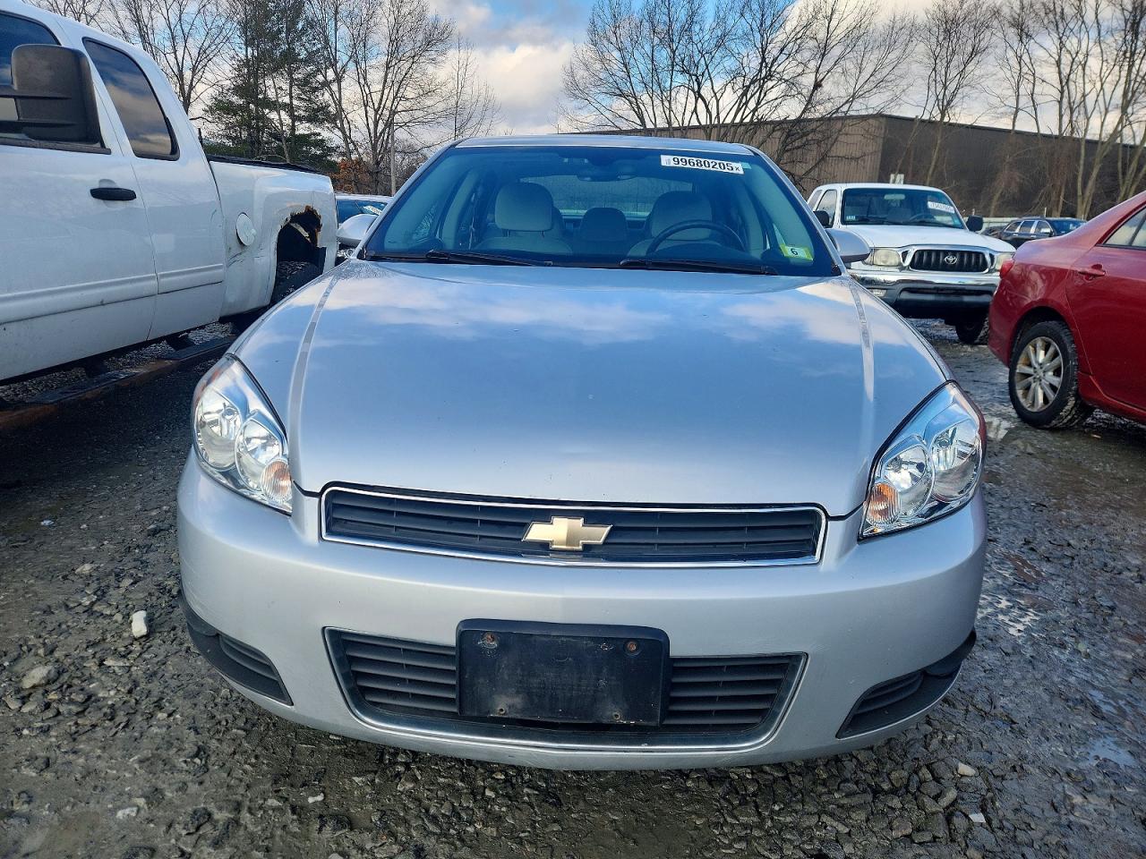 2010 CHEVROLET IMPALA LT photo 5