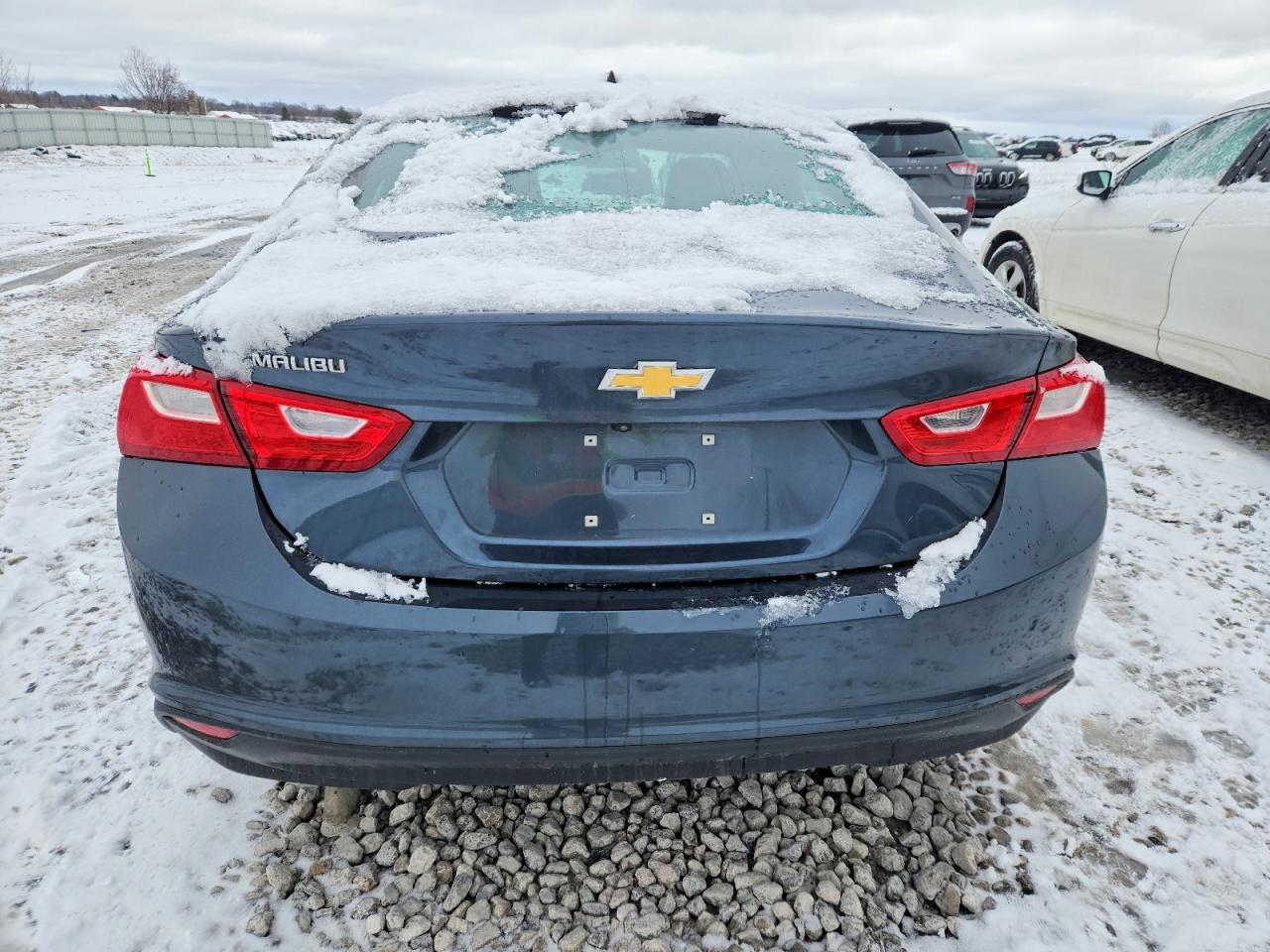 2020 CHEVROLET MALIBU LS photo 16