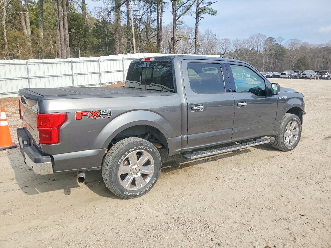 2019 FORD F150 SUPERCREW photo 3