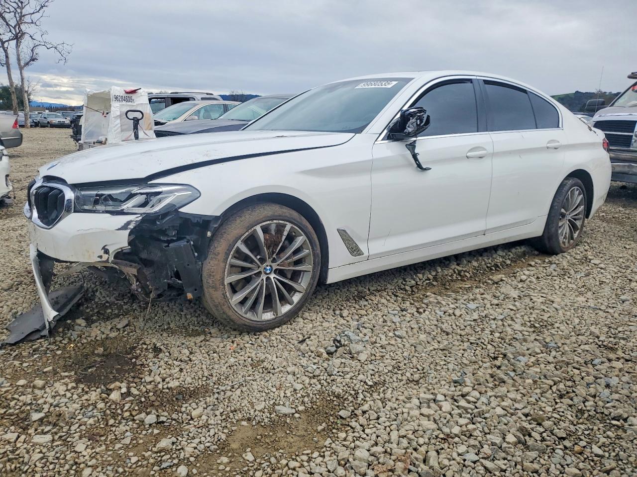 2022 BMW 530