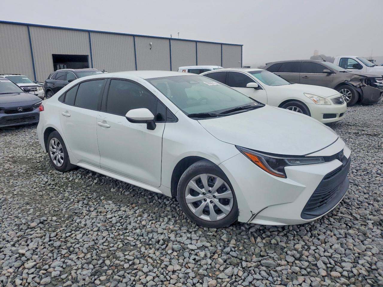 2024 TOYOTA COROLLA LE photo 4
