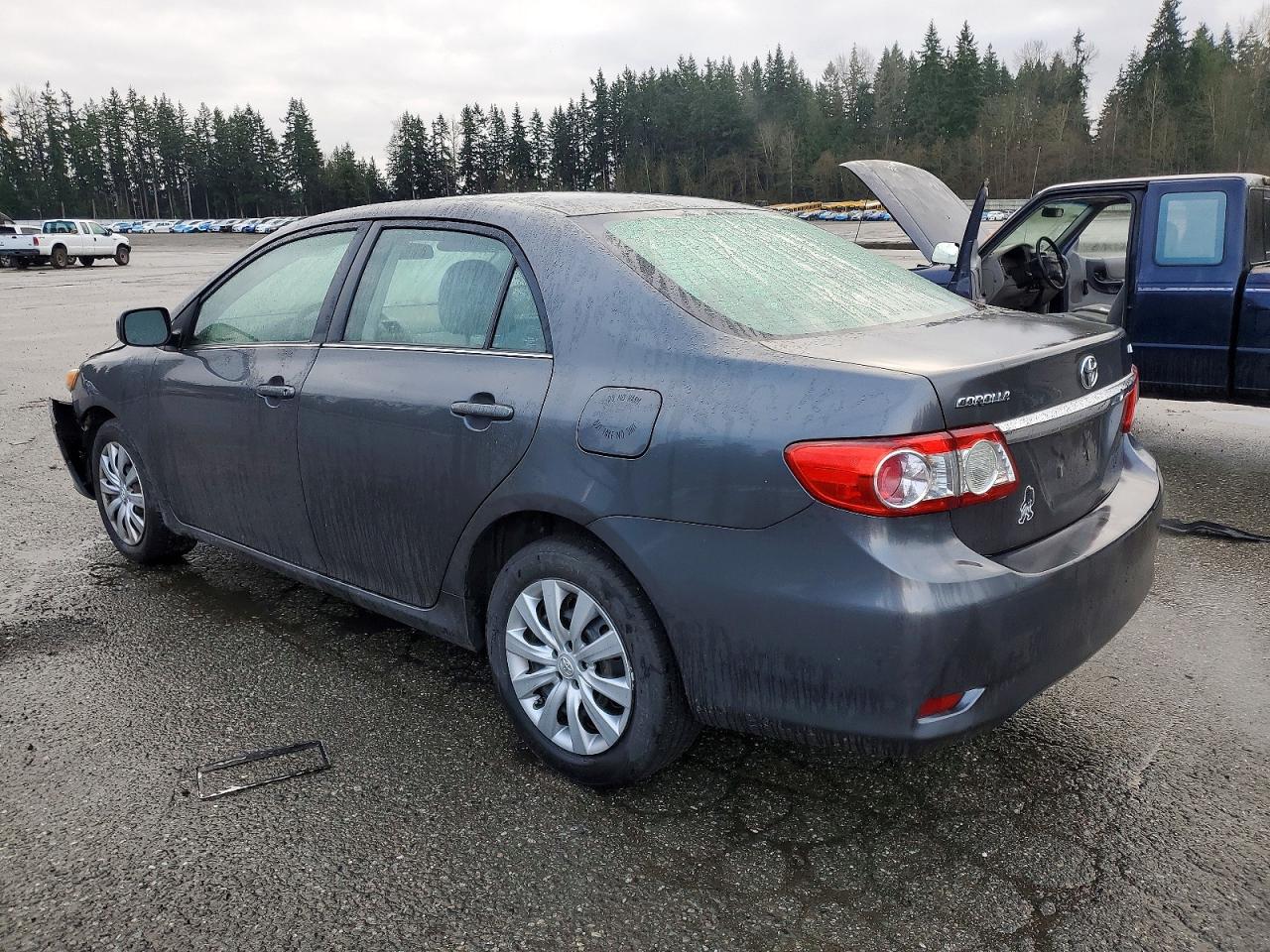2013 TOYOTA COROLLA BASE photo 2
