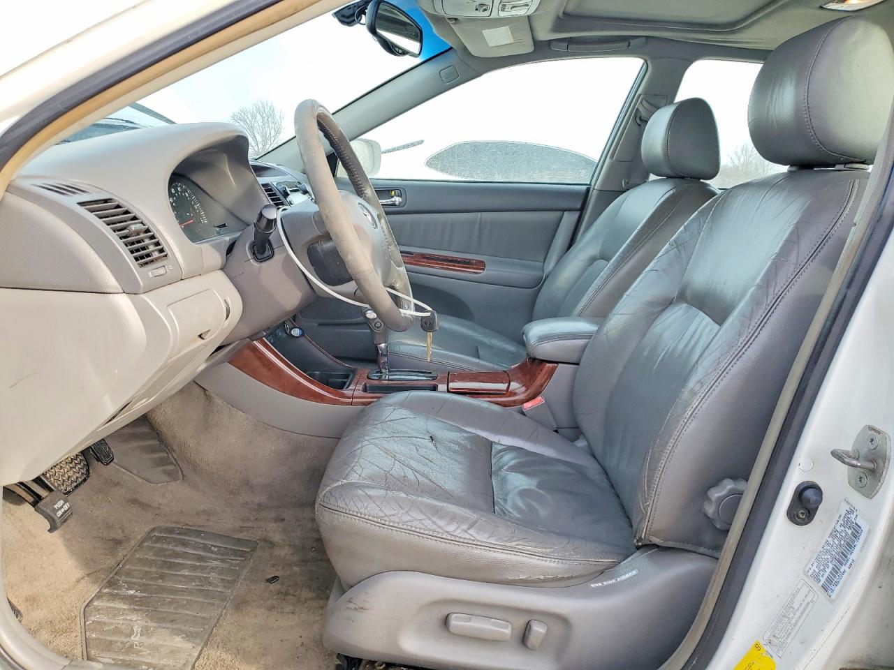 2003 TOYOTA CAMRY LE photo 7