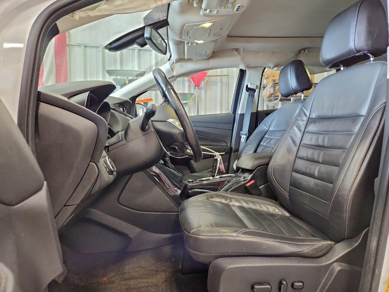 2016 FORD ESCAPE TITANIUM photo 7
