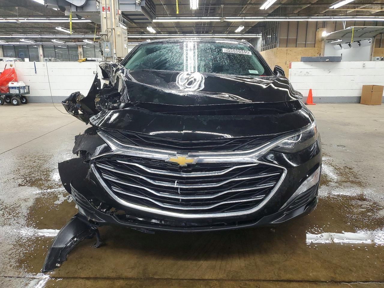 2023 CHEVROLET MALIBU LT photo 5