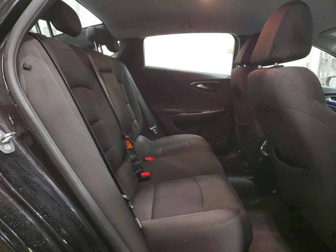 2018 CHEVROLET MALIBU LT photo 10