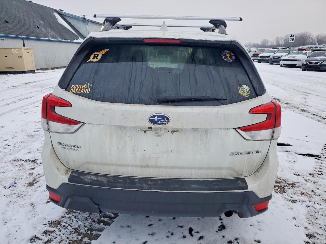 2019 SUBARU FORESTER PREMIUM photo 6
