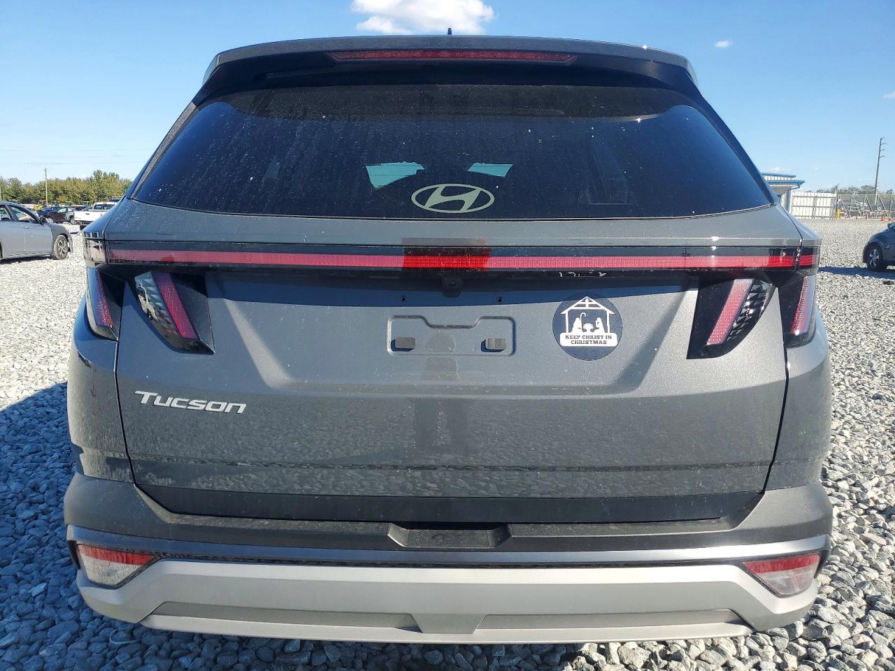 2025 HYUNDAI TUCSON SEL photo 6