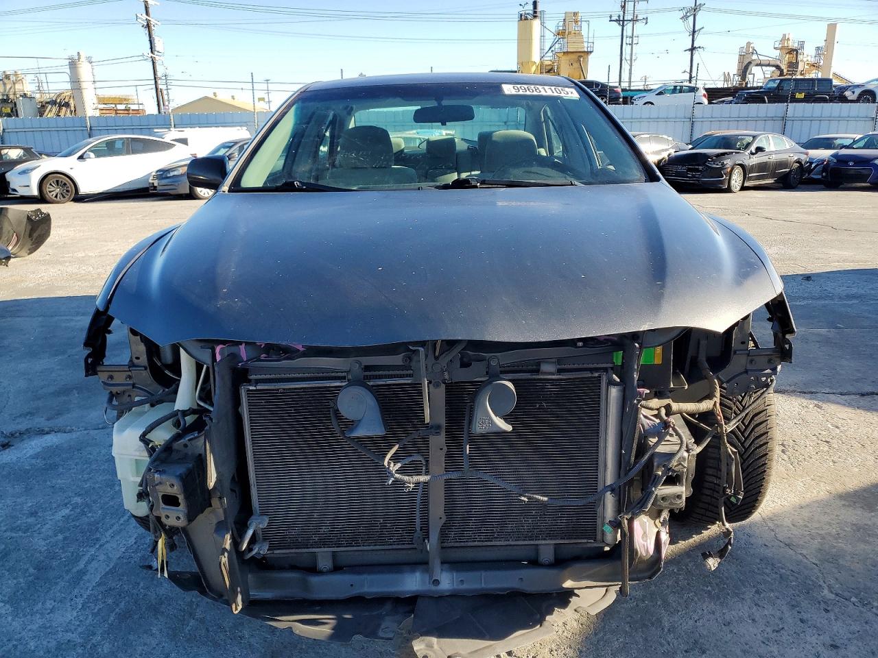 2009 TOYOTA CAMRY BASE photo 5