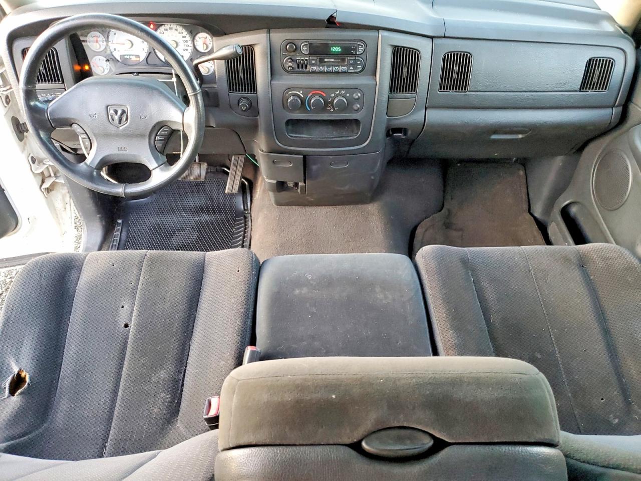 2002 DODGE RAM 1500 photo 8