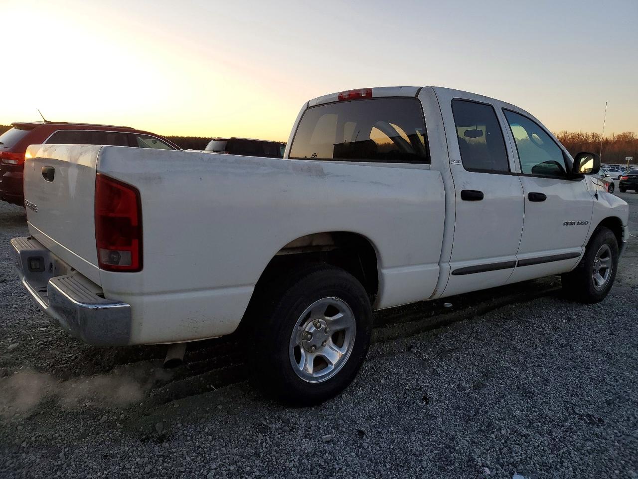 2002 DODGE RAM 1500 photo 3