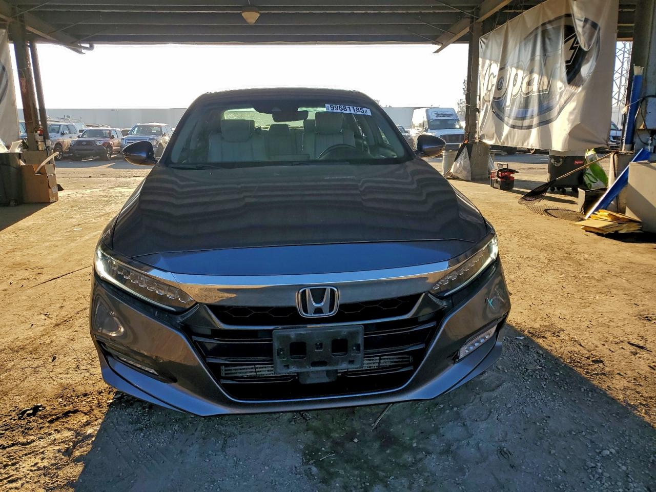 2018 HONDA ACCORD TOURING photo 5