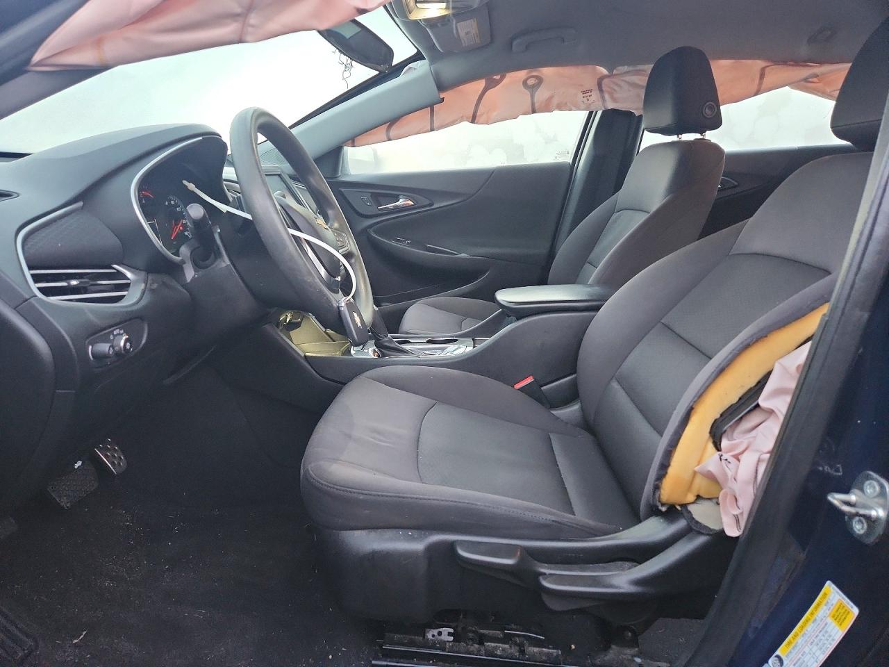 2017 CHEVROLET MALIBU LS photo 19