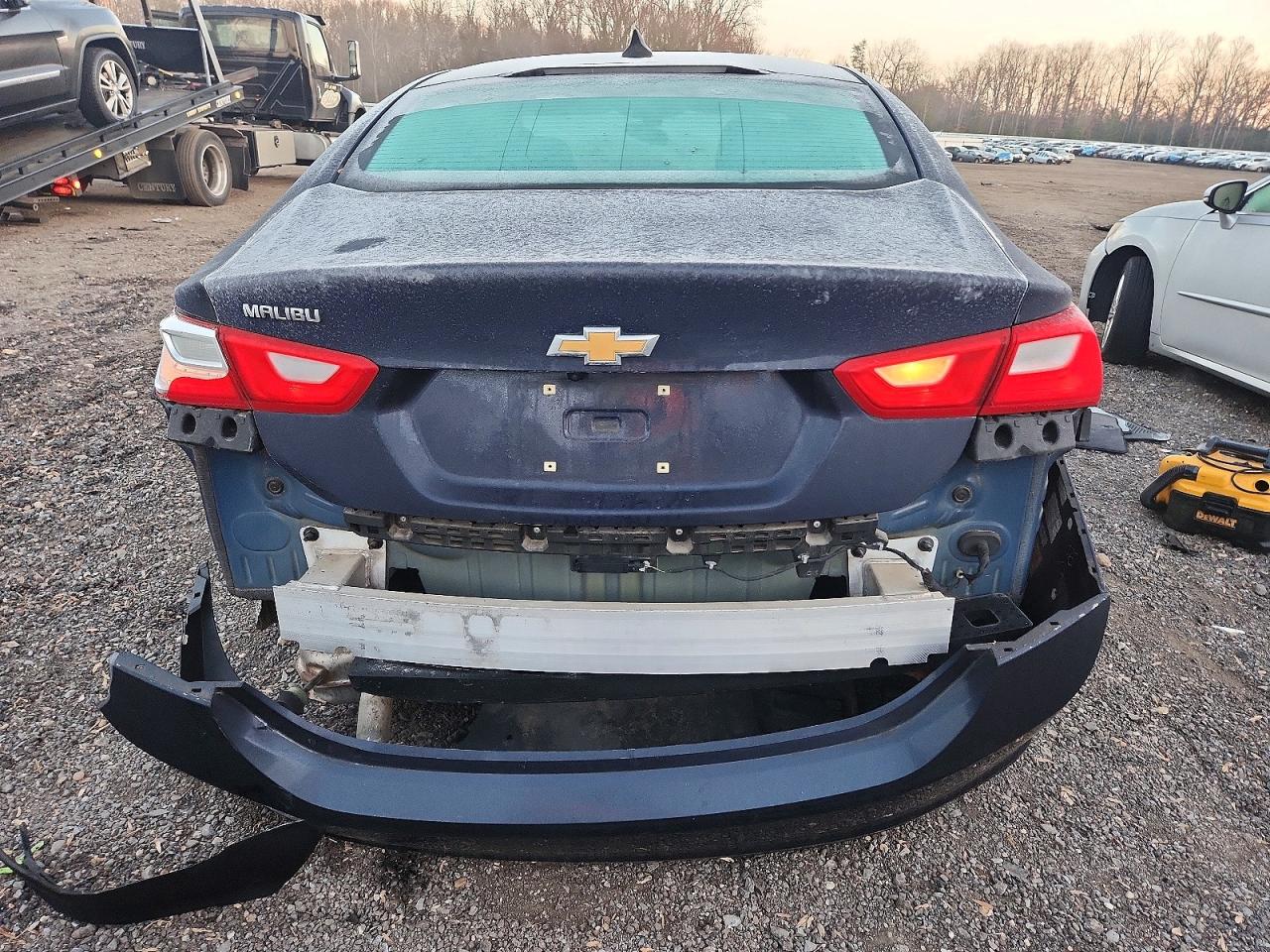 2017 CHEVROLET MALIBU LS photo 16