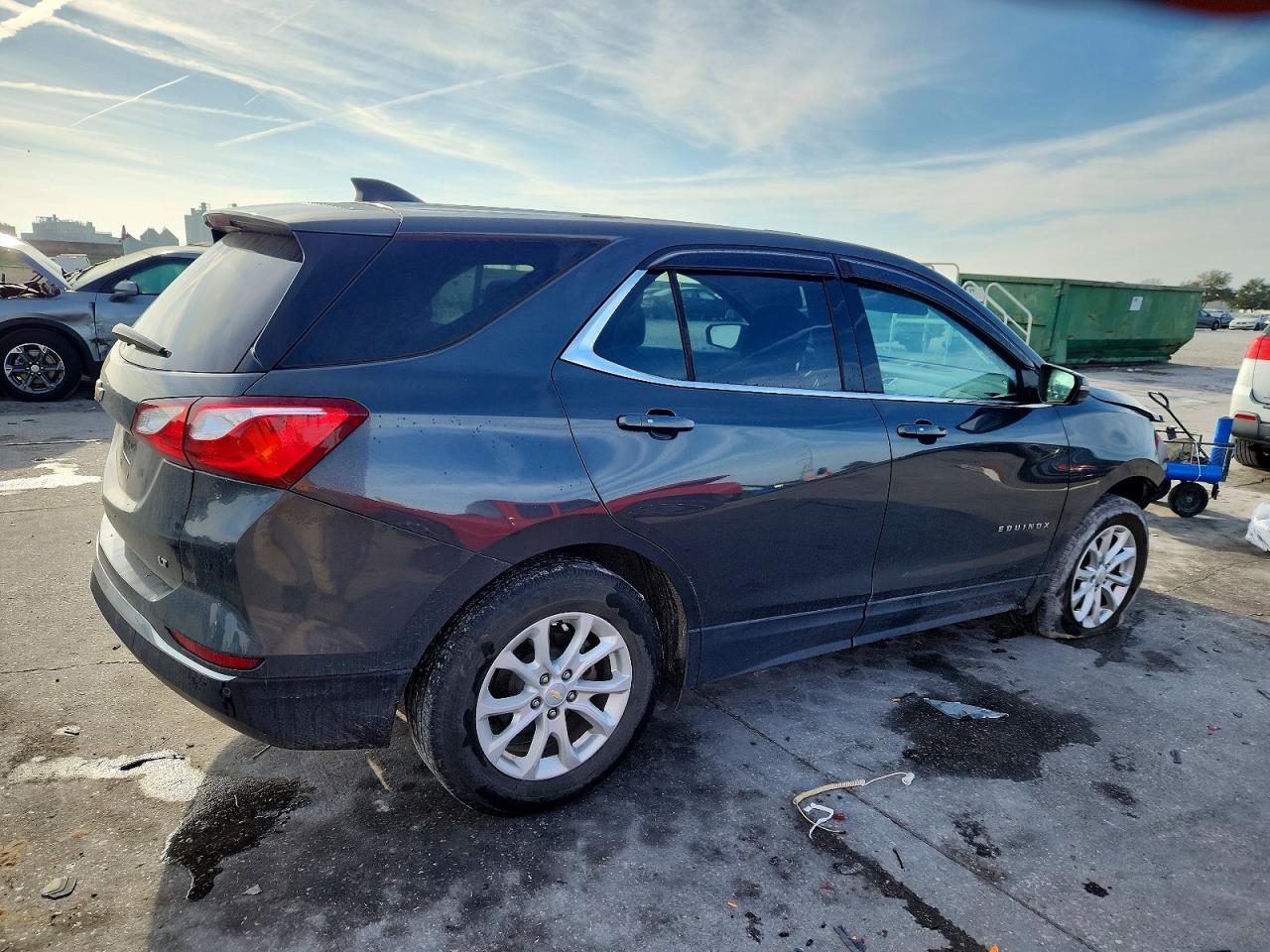 2019 CHEVROLET EQUINOX LT photo 3