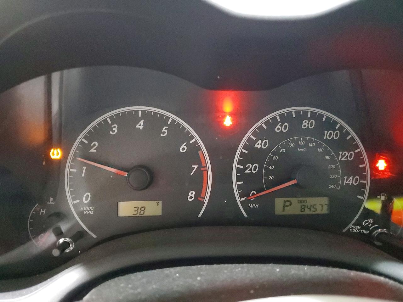2013 TOYOTA COROLLA BASE photo 9