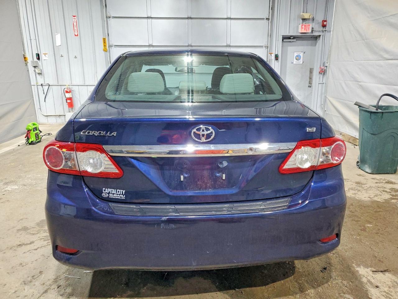 2013 TOYOTA COROLLA BASE photo 6