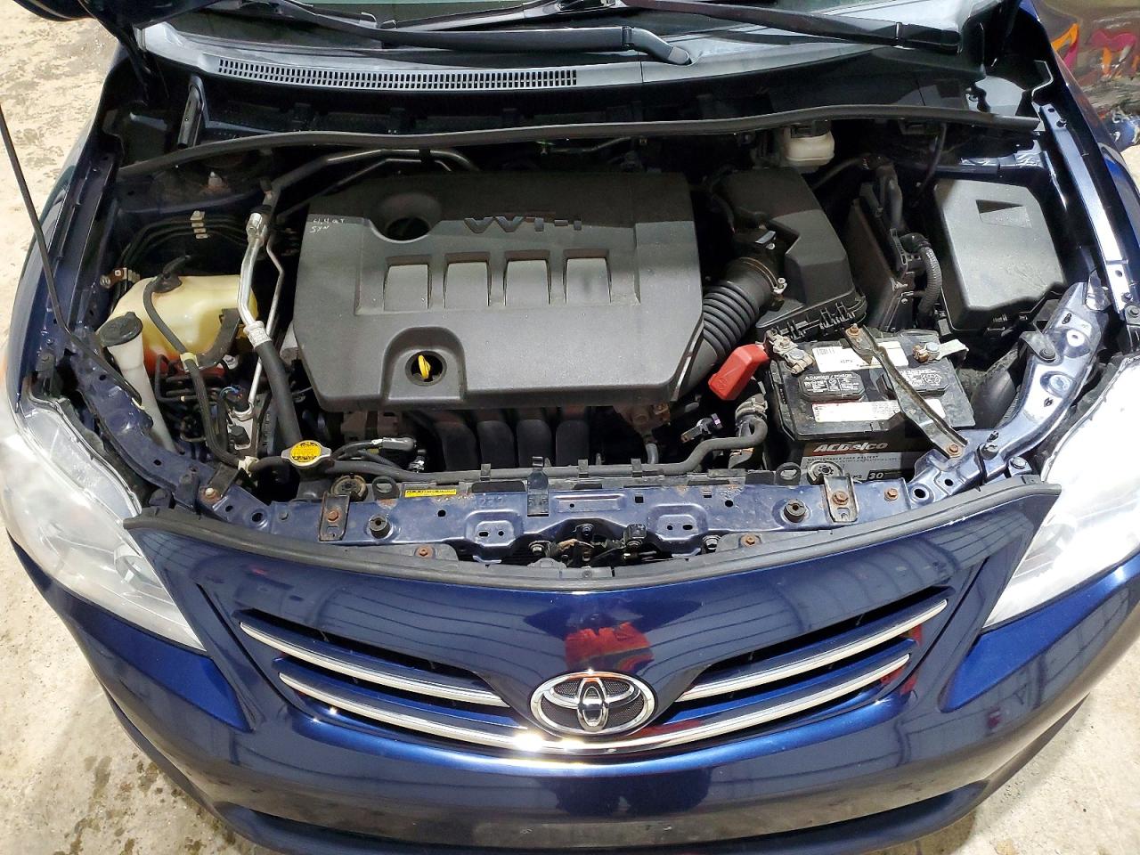 2013 TOYOTA COROLLA BASE photo 11