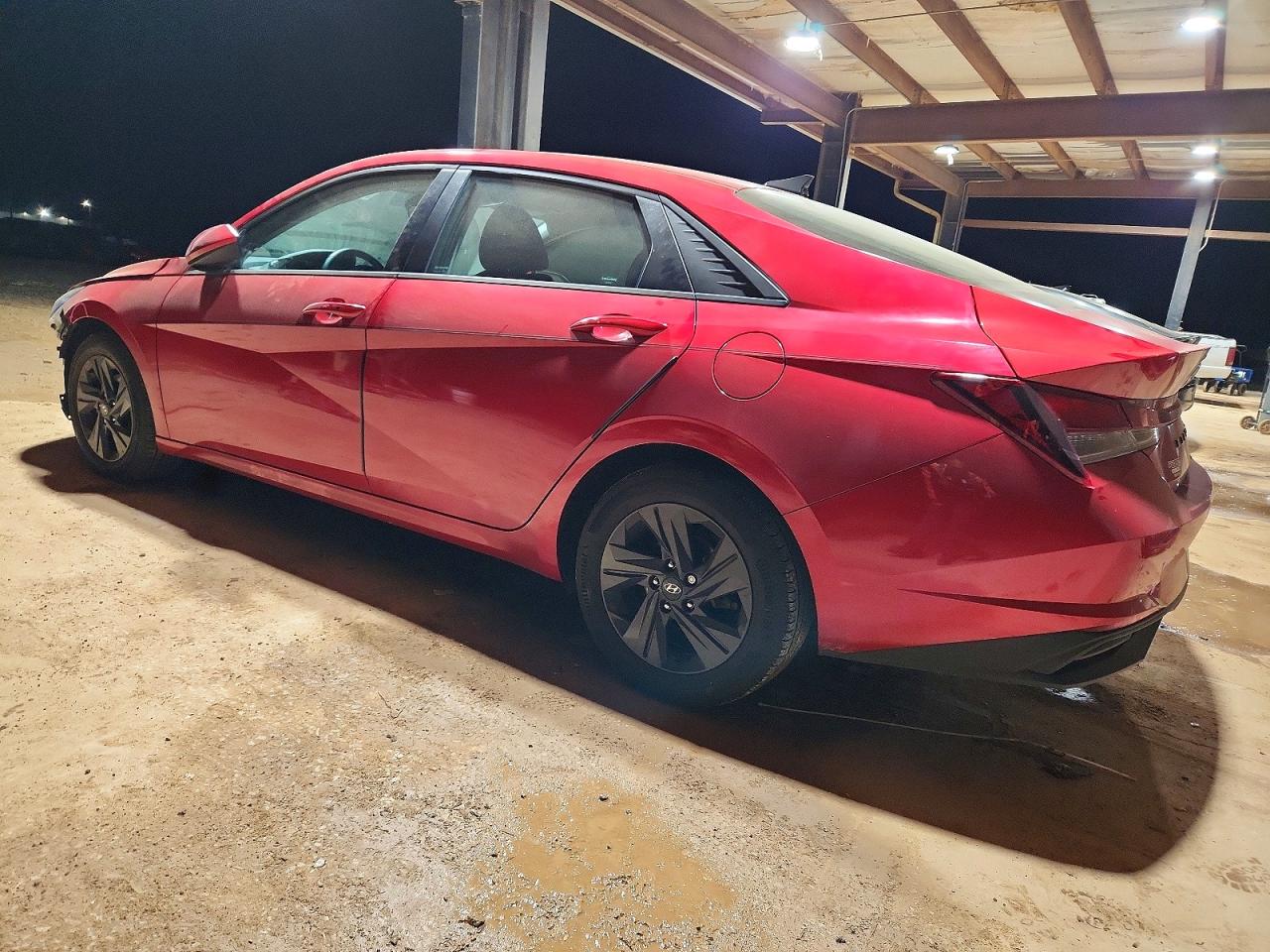 2022 HYUNDAI ELANTRA SEL photo 3