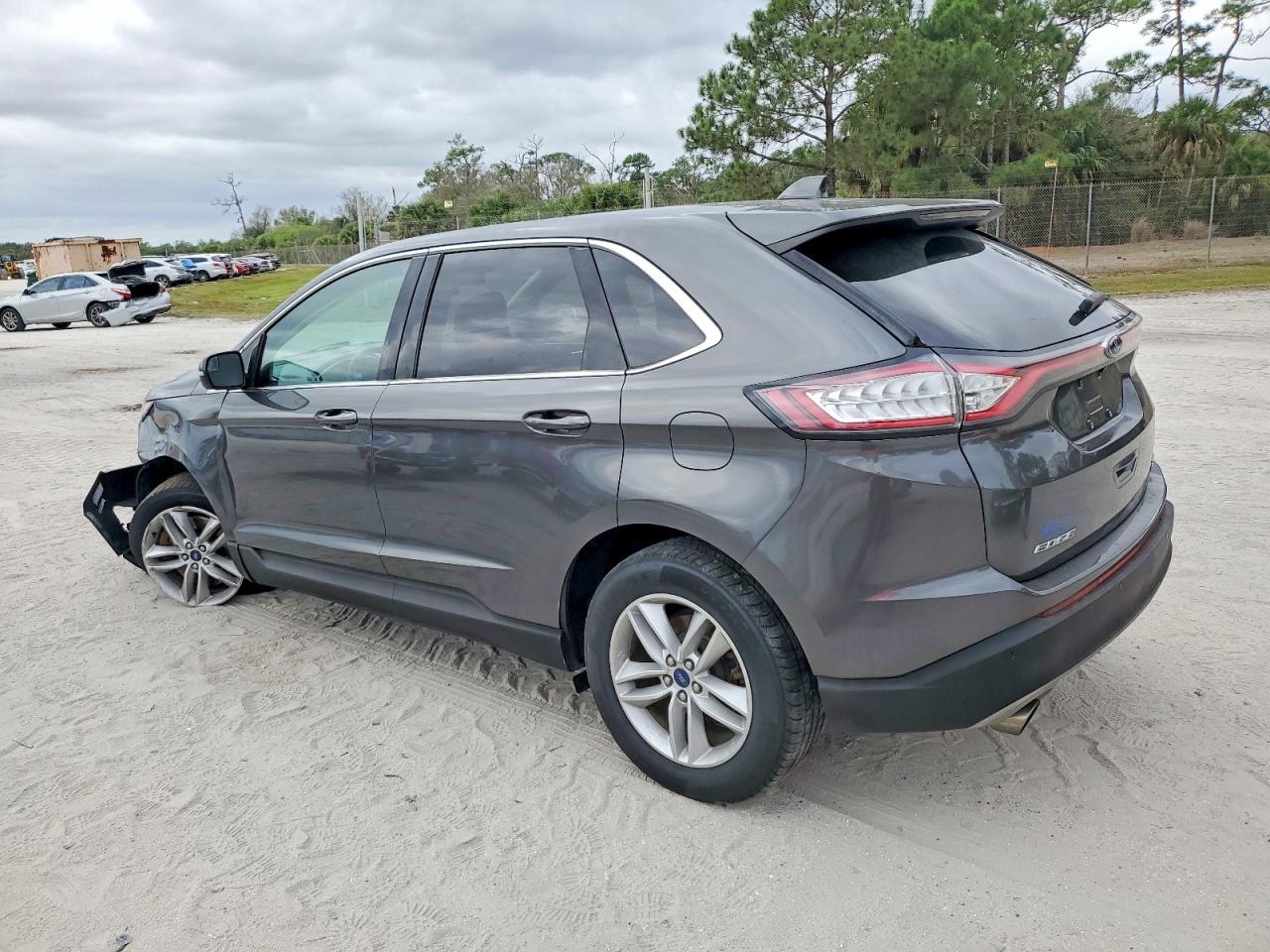 2017 FORD EDGE SEL photo 2