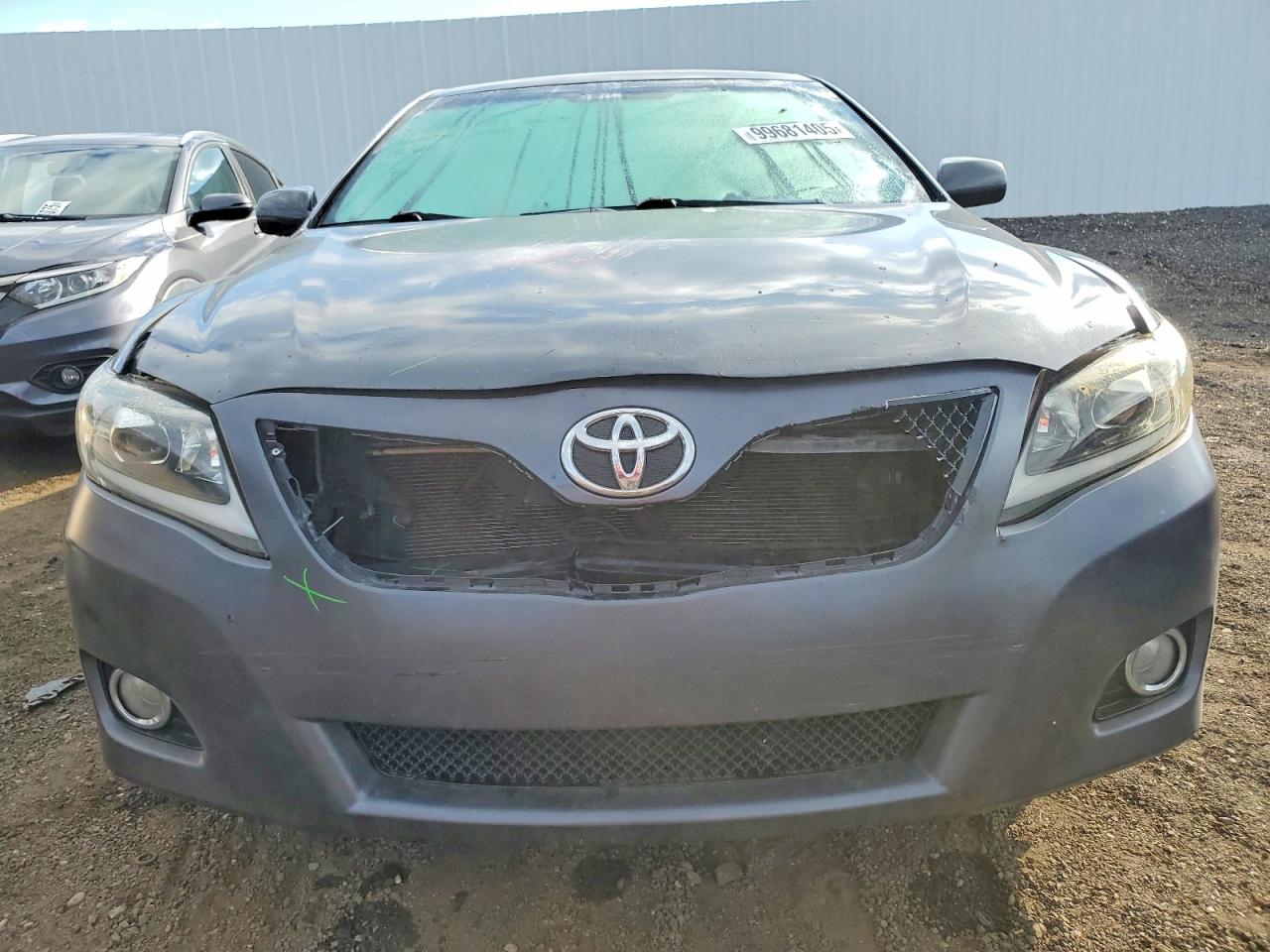 2011 TOYOTA CAMRY BASE photo 5