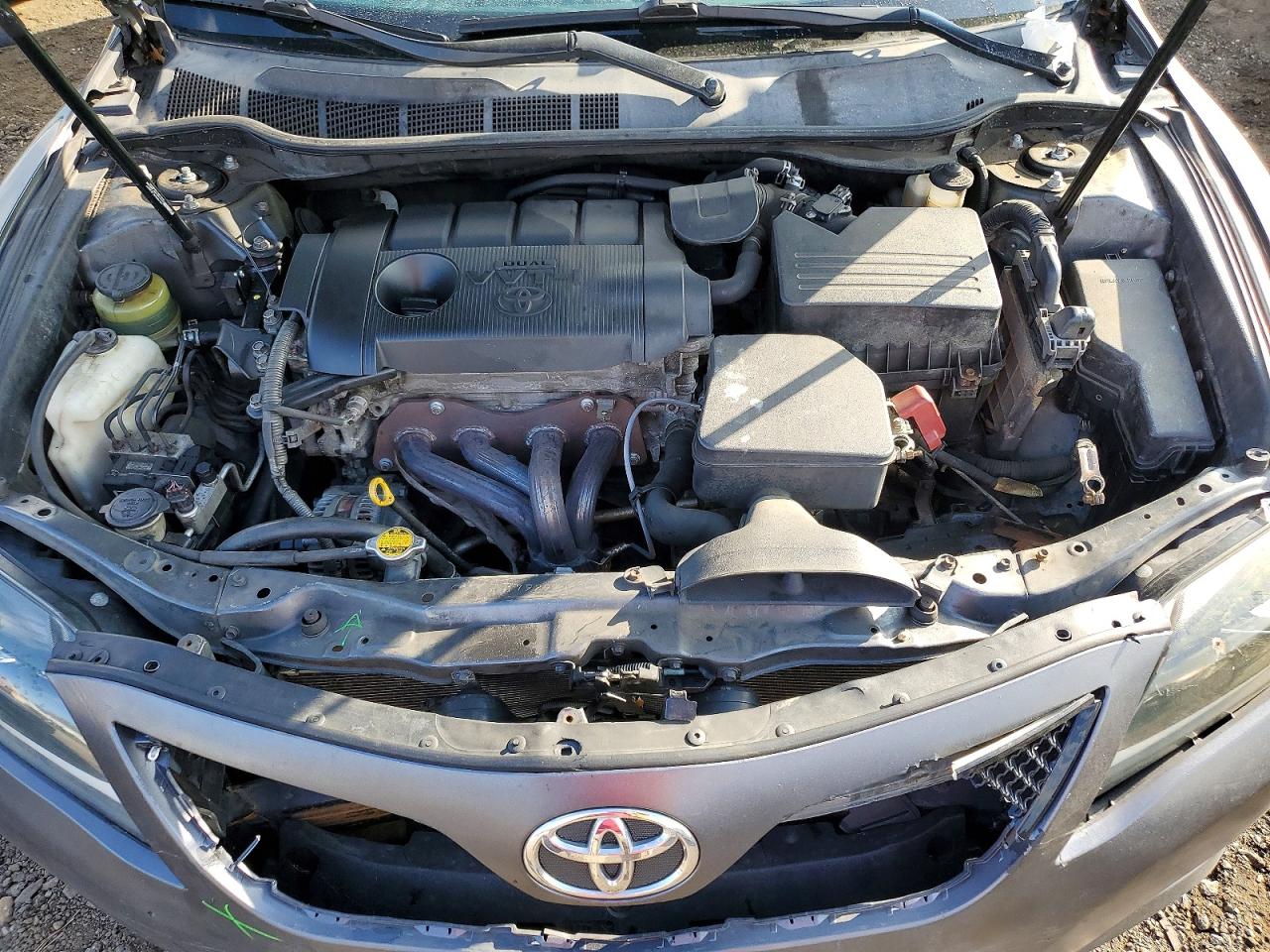 2011 TOYOTA CAMRY BASE photo 11