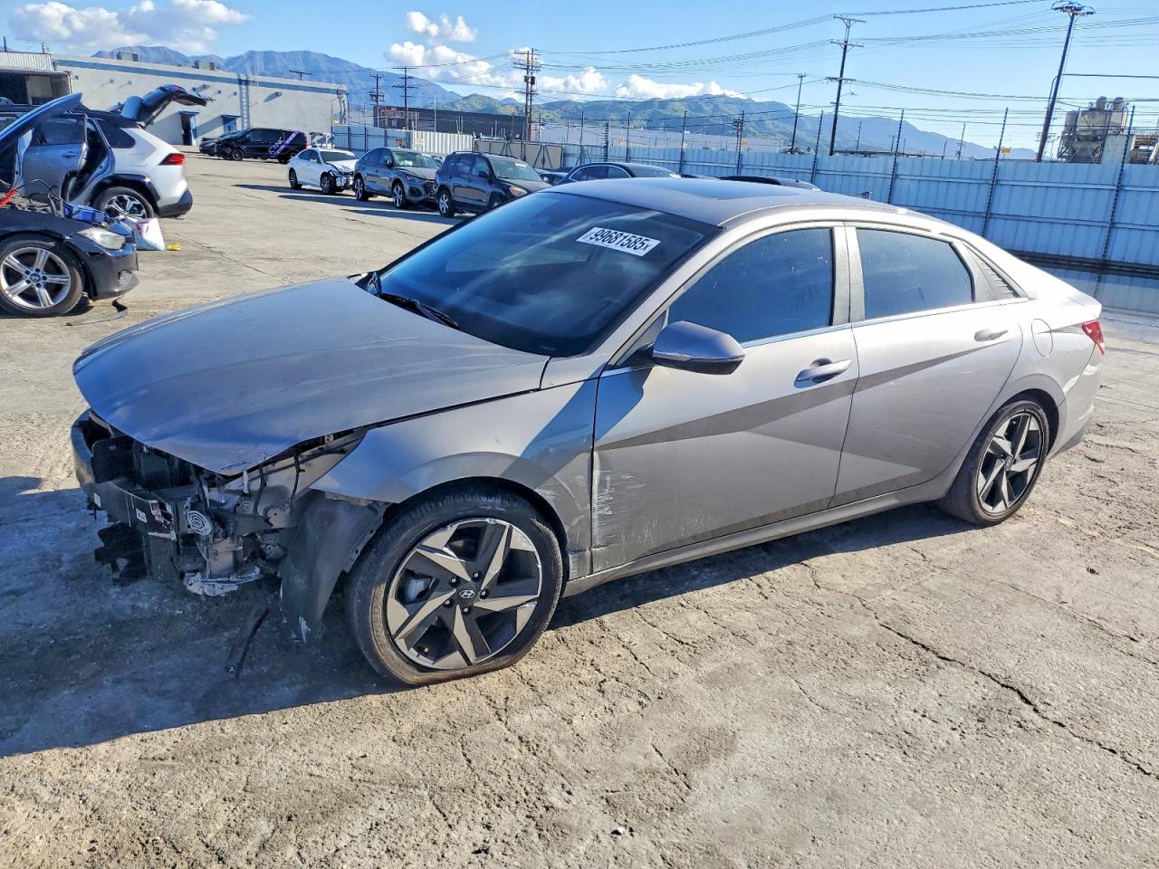 2023 HYUNDAI ELANTRA