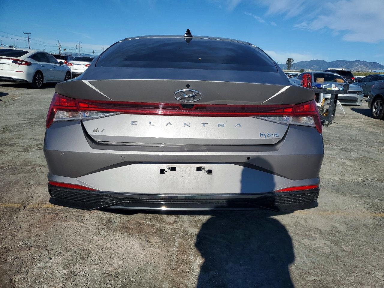 2023 HYUNDAI ELANTRA LIMITED photo 6