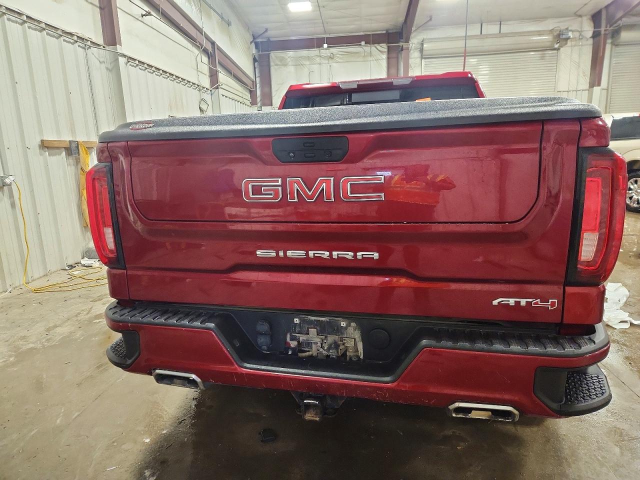 2021 GMC SIERRA K1500 AT4 photo 11