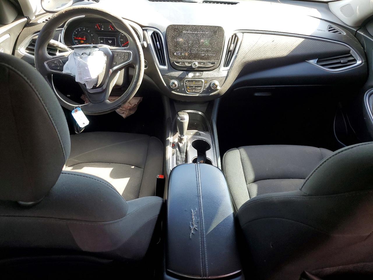 2020 CHEVROLET MALIBU LT photo 8