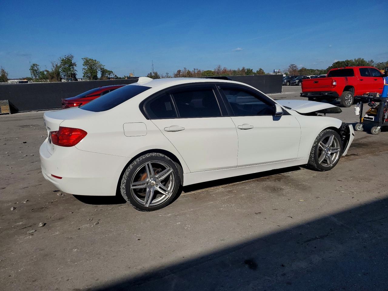 2013 BMW 328 XI SULEV photo 3