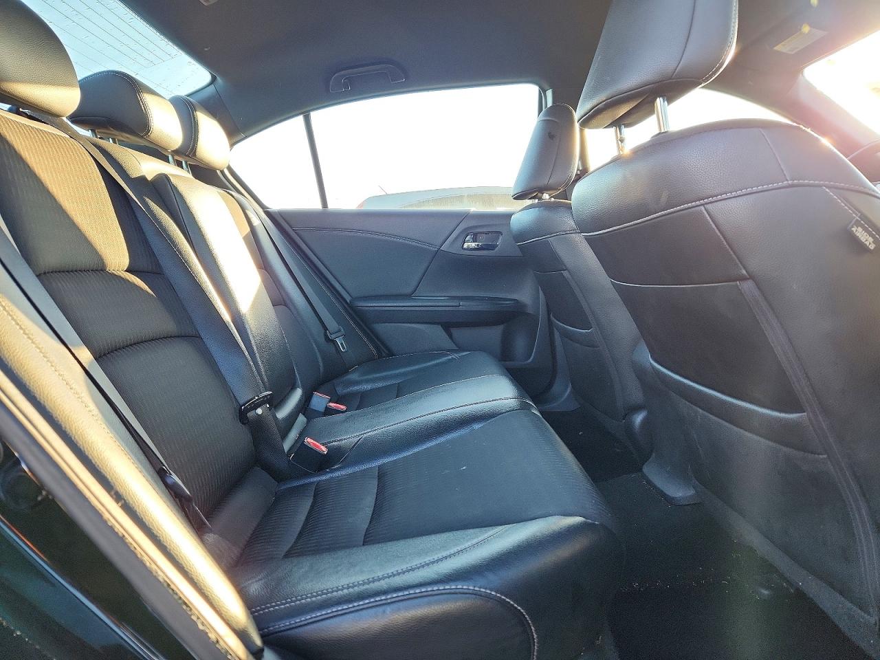 2016 HONDA ACCORD SPORT photo 10