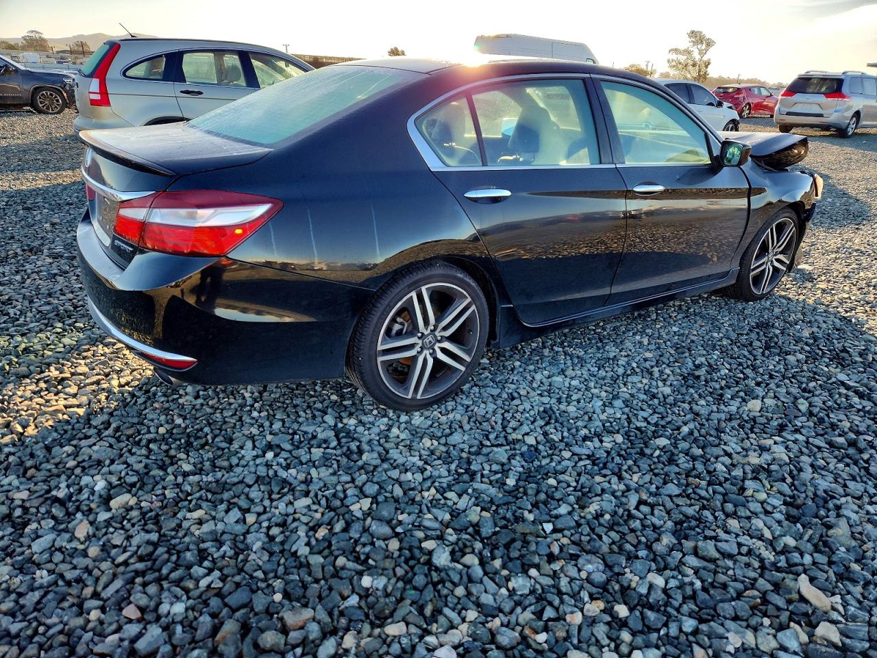 2016 HONDA ACCORD SPORT photo 3