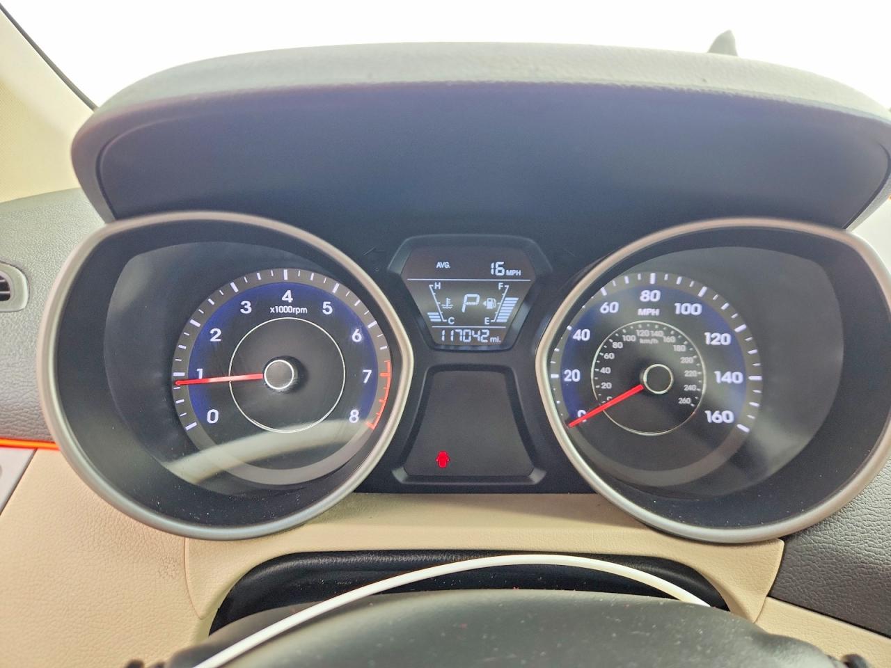 2015 HYUNDAI ELANTRA SE photo 9